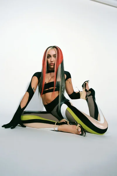 Look 12